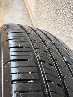 2 Tires 215/60/R17