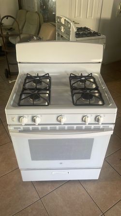 The gas stove works