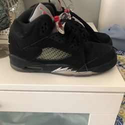 Jordan size 5