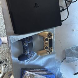 PS4 Console bundle- READ DESCRIPTION 