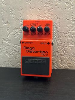 Boss Mega Distortion MD-2 Guitar Pedal