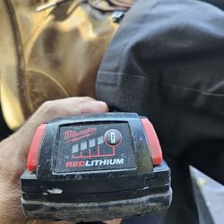 Milwaukee Red Lithium CP1.5