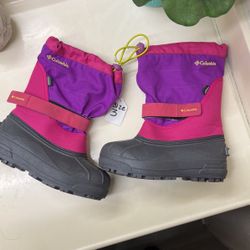 Perfect Condition Columbia Brand Snow Boots For Kids Size 3