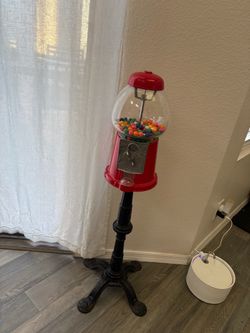 Gum ball machine