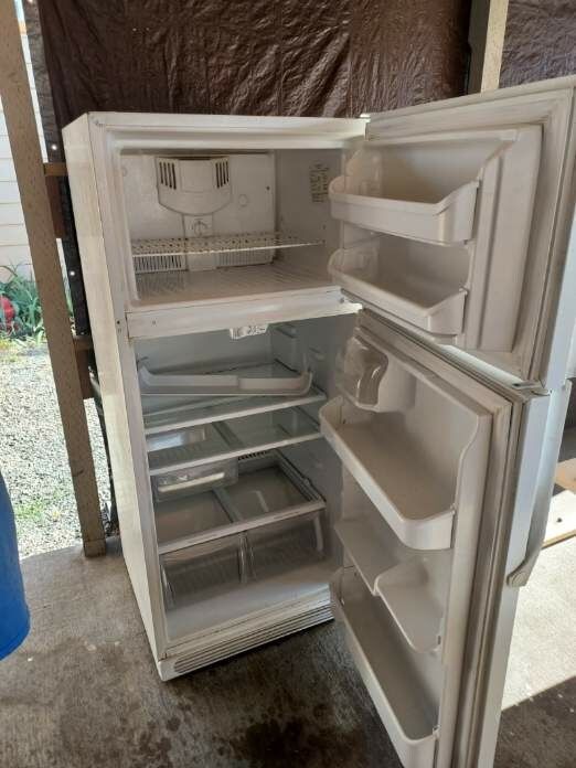 Free Fridge for Sale in Yelm, WA OfferUp