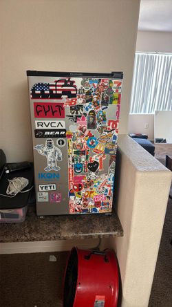 Frigidaire Mini Fridge With Freezer