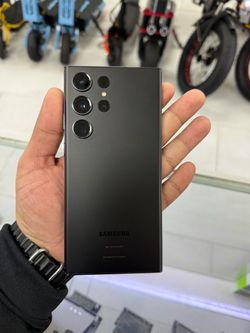 Galaxy S23 Ultra 5G Unlocked 256GB! Finance For $50 Down Payment!!