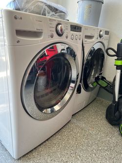 LG washer and dryer