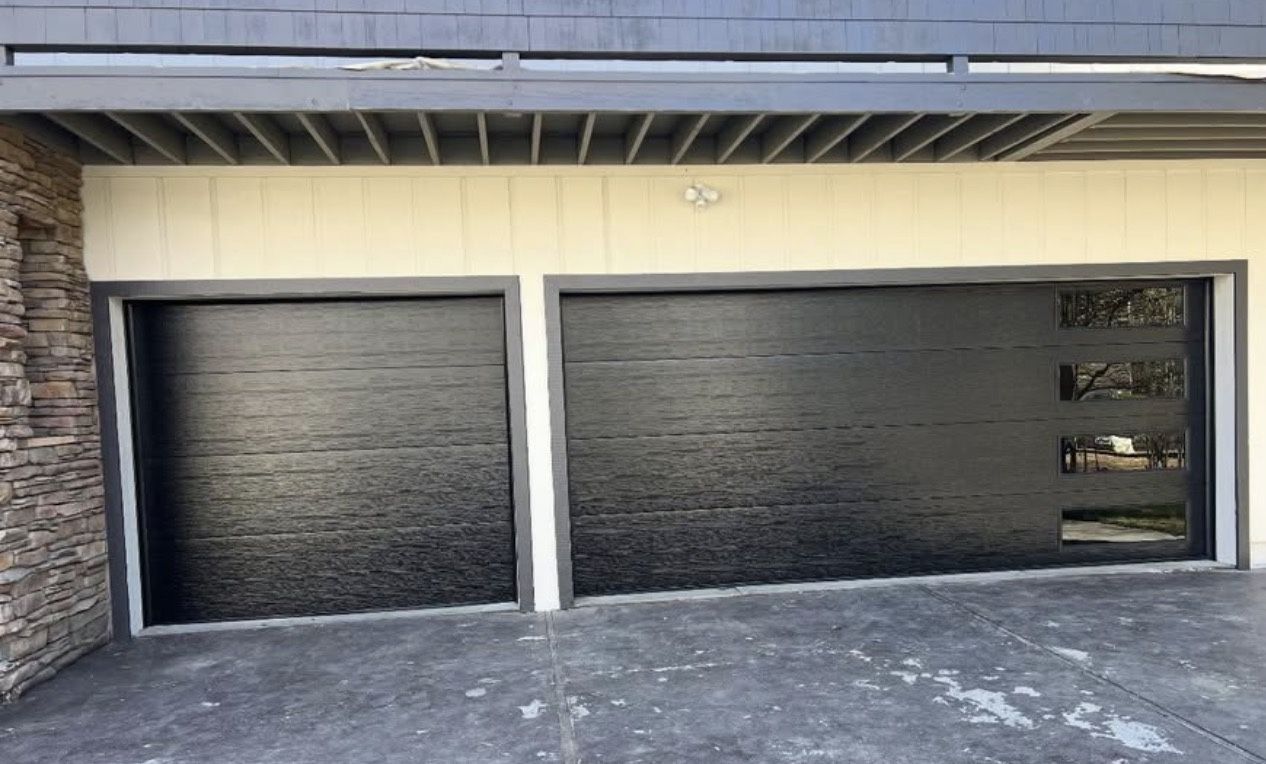 Nuew Garage Door 16x7 And 8x7