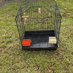 Very large Bird Cage for parrots or parakeets any kind of bird