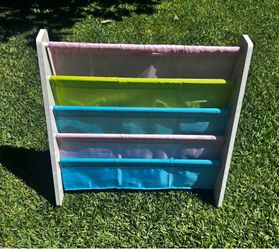 Kids sling book shelf