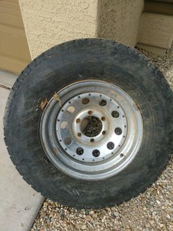 6 lug truck tires and rim have all 4 with air