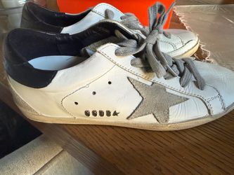 Golden Goose size 35