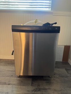 Frigidaire Stainless Steel Built-In Dishwasher
