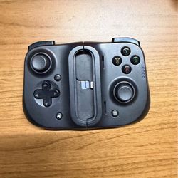 Razor iPhone Backbone 