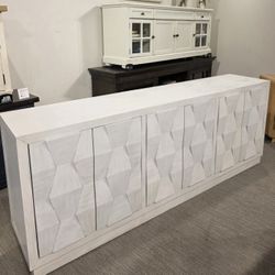 .New Quality & Modern 90" Accent Cabinet Or TV Stand! White Wash Or Black  Tea