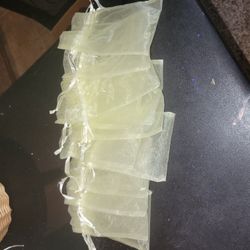 Organza Treat Bags (12)