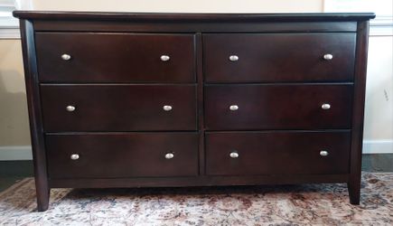 6-drawer dresser in espresso