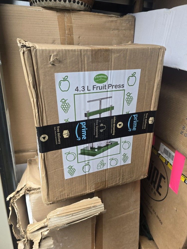 4.3 L Fruit Press