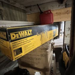 Dewalt 