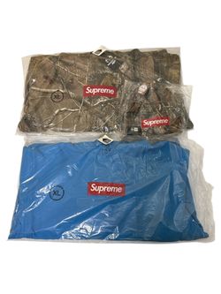 Supreme Box Logo
