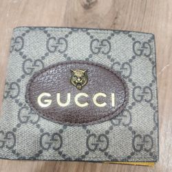 Gucci Wallet Mens But Could Be Unisex!