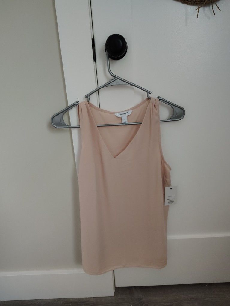 Light Pink V Neck.