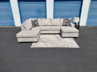 Dual Chaise Sectional Sofa Excellent Condition FREE DELIVERY