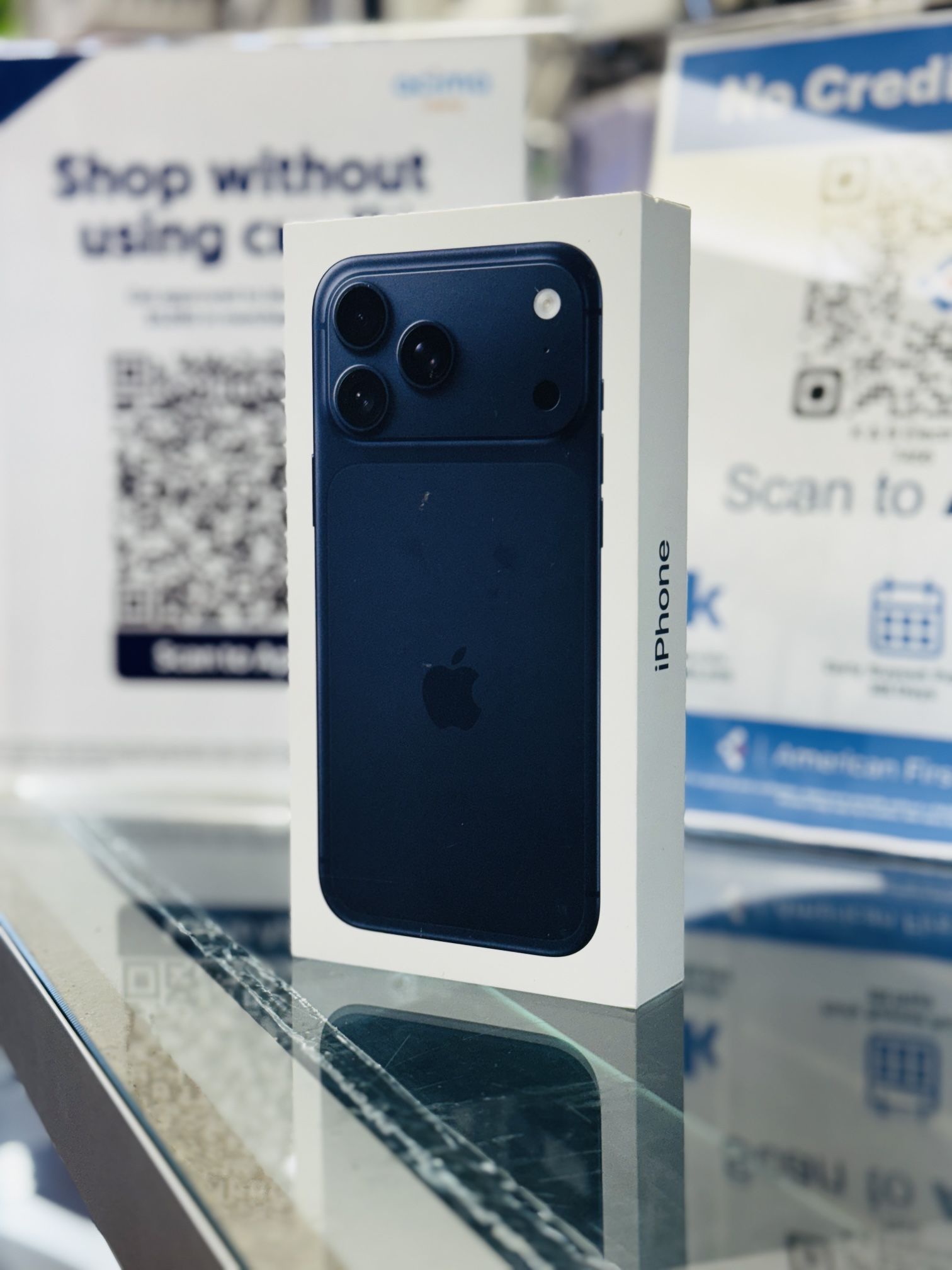 iPhone 17 Pro Max (Factory Unlocked)