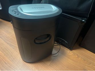 Royal 1212x 12-Sheet Crosscut Shredder