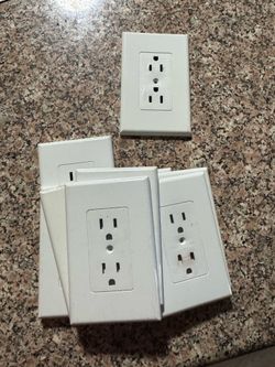 9 pieces TayMac  MASQUE 1-Gang Decorator Electrical Outlet Cover Wall Plate  Replaces Old and Discolored Wall Plate for Electrical Outlet, Home Improv