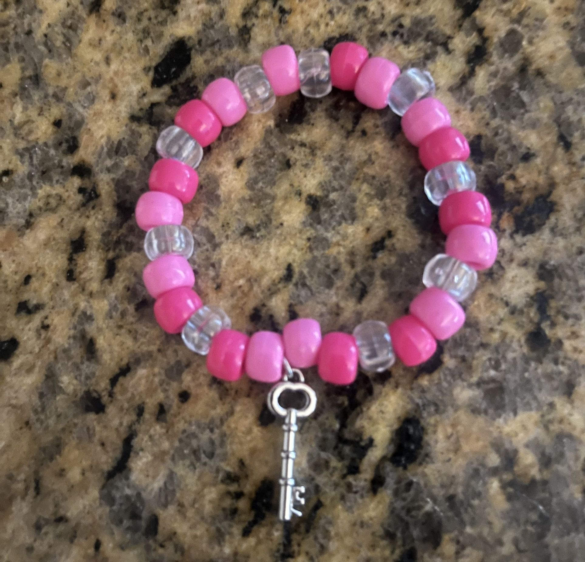Handmade Pink Beads Charm Bracelet 