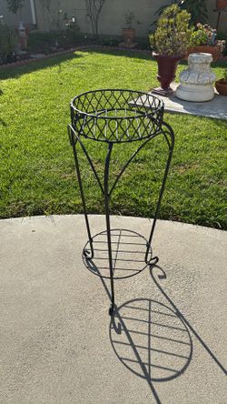 Plant Stand