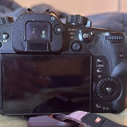 Panasonic Lumix DC-GH5 barely used