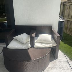 outdoors sofa with footrest