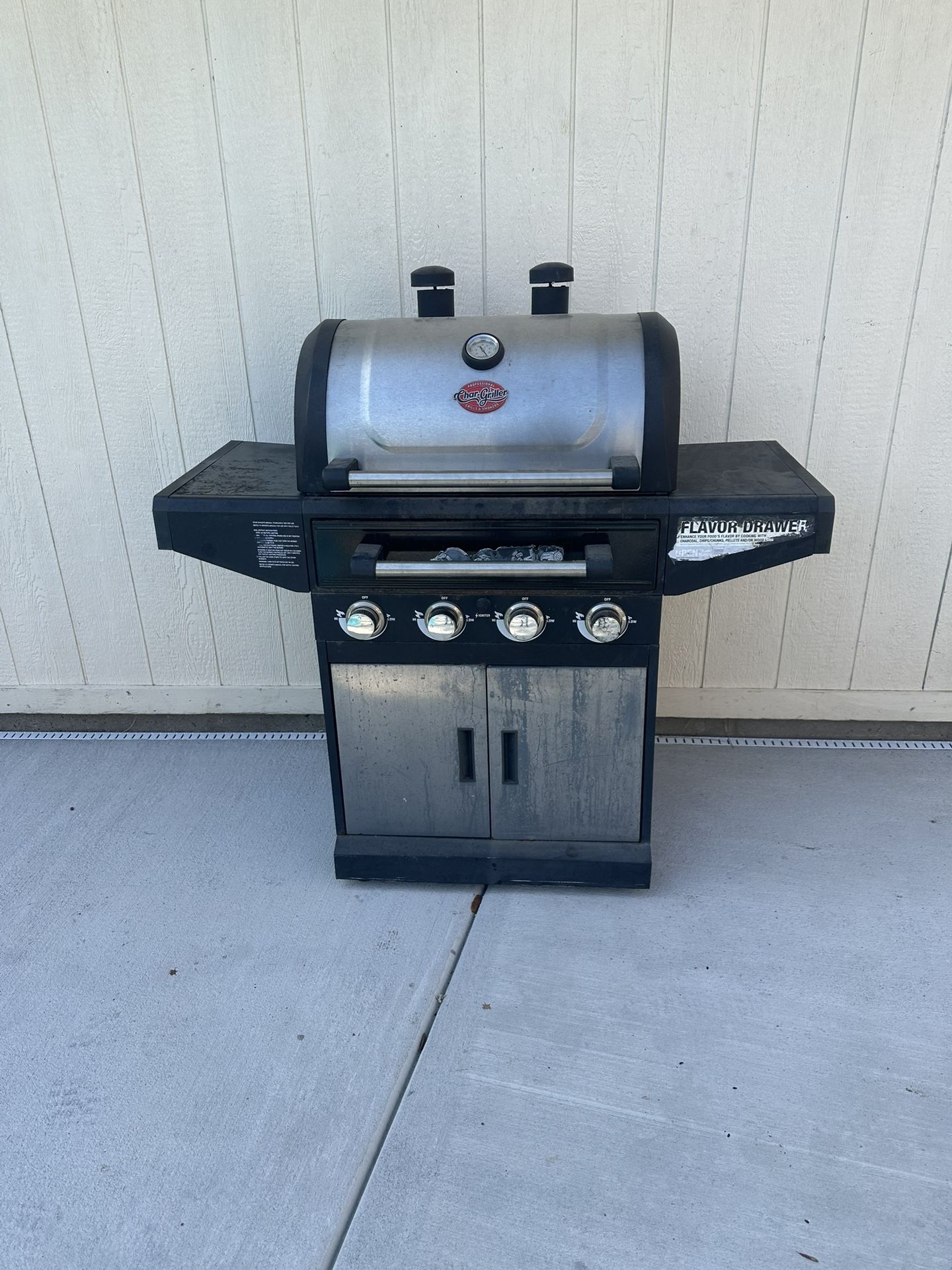 4 Burner Propane Wood Gas Grill