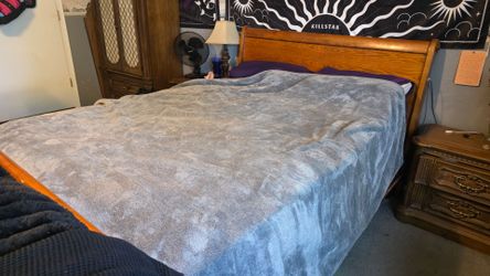 Free Queen Bed
