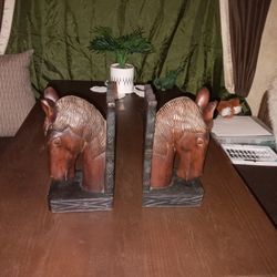 Hand Carved Horse Heads Walnut Book Ends Solid Wood Appoximently 7 In Tall An 3 Wide