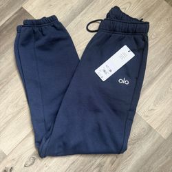 Alo Sweatpants 