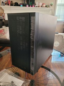 Computer case versa H18 TG Thermaltake $65 new