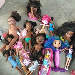 2 Barbie Heads/Dolls And Barbies 