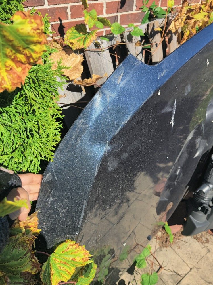 FREE Chevy Cruze 2017 Ltd Hood (Slight Dent)