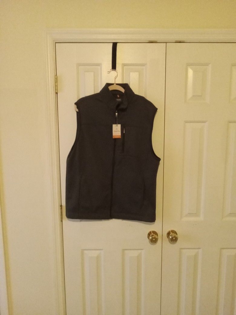 L Van Heusen Traveler Vest