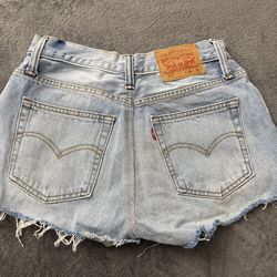 Levi’s shorts