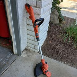 Black And Decker Trimmer