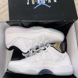 Jordan 11 Retro Low Legend 7Y 