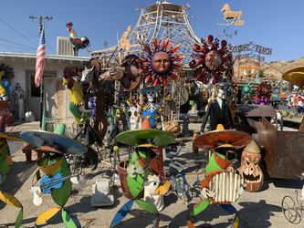 Yard Art Patio Decor Garden Decor New inventory Lamp Suns 💯 Handcrafted all one of a kind !