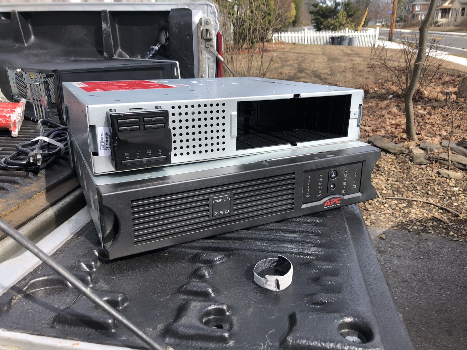 APC rack mount battery UPSs