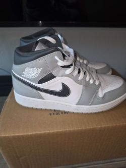 Nike Air Jordan 1 Mid Grey White Sneakers