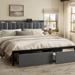 Bedroom Set /Queen/New /Gray